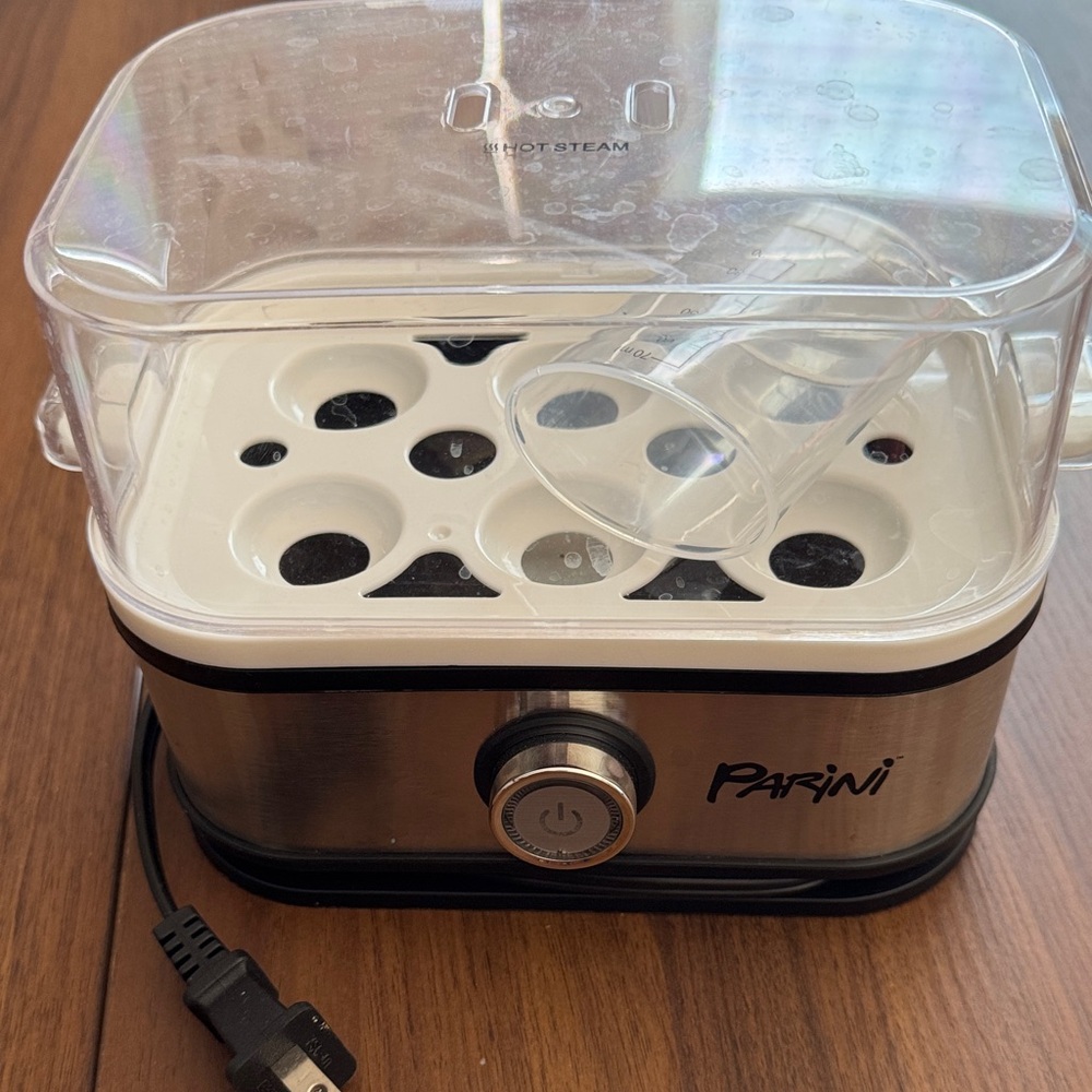 Parini Egg Cooker with Clear Lid